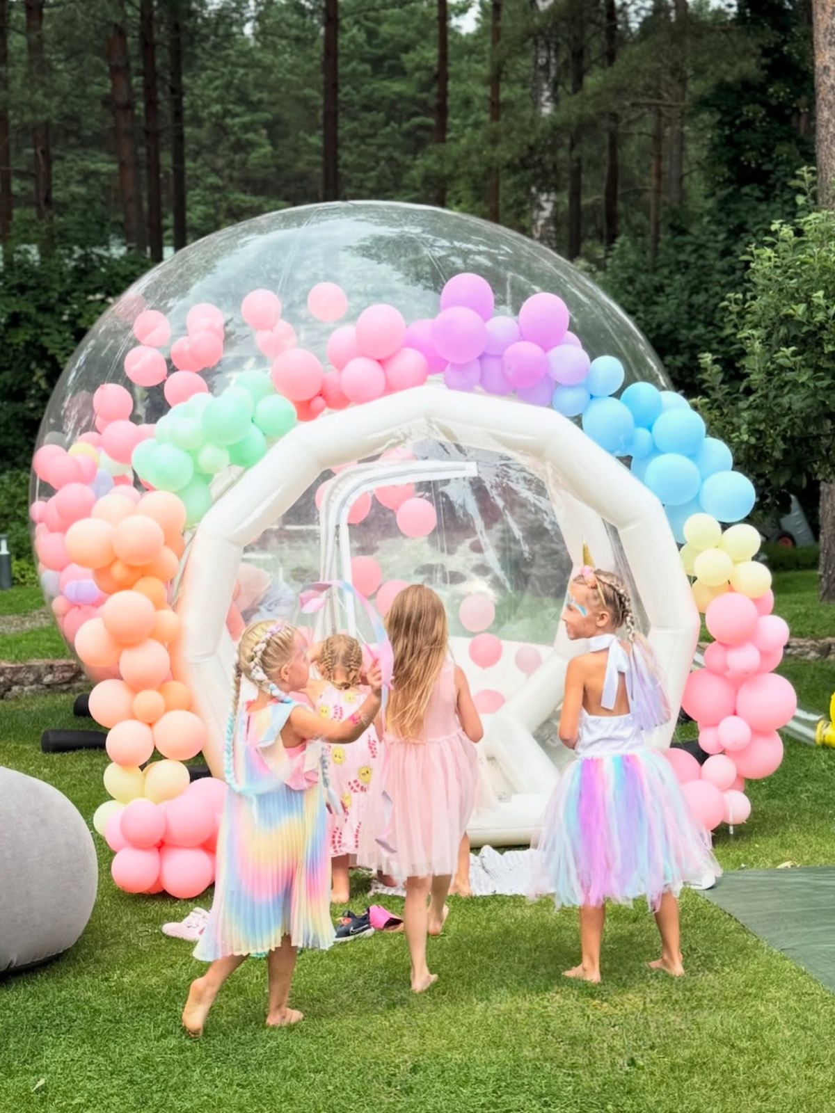 Balloon House Rental